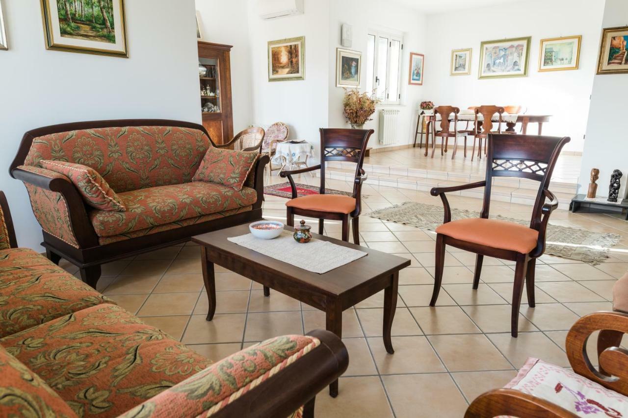 Torre Ancinale Bed & Breakfast Соверато Марина Екстериор снимка